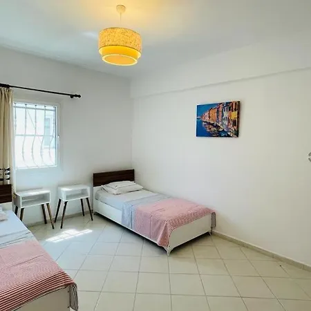 Yalikavak Marina'nin Hemen Yaninda 3+1 Esyali Ev Apartament *